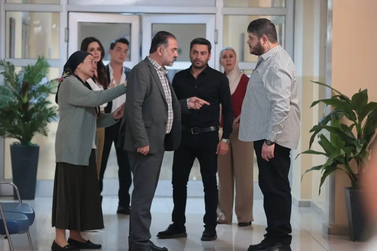 Gallery image 16 for Uzak Sehir Episode 62 Preview And Stills 