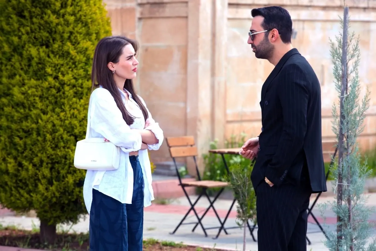 Gallery image 4 for Uzak Sehir Episode 62 Preview And Stills 