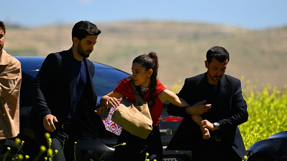 Gallery image 5 for Halef Koklerin Cagrisi Episode 33 Preview And Stills