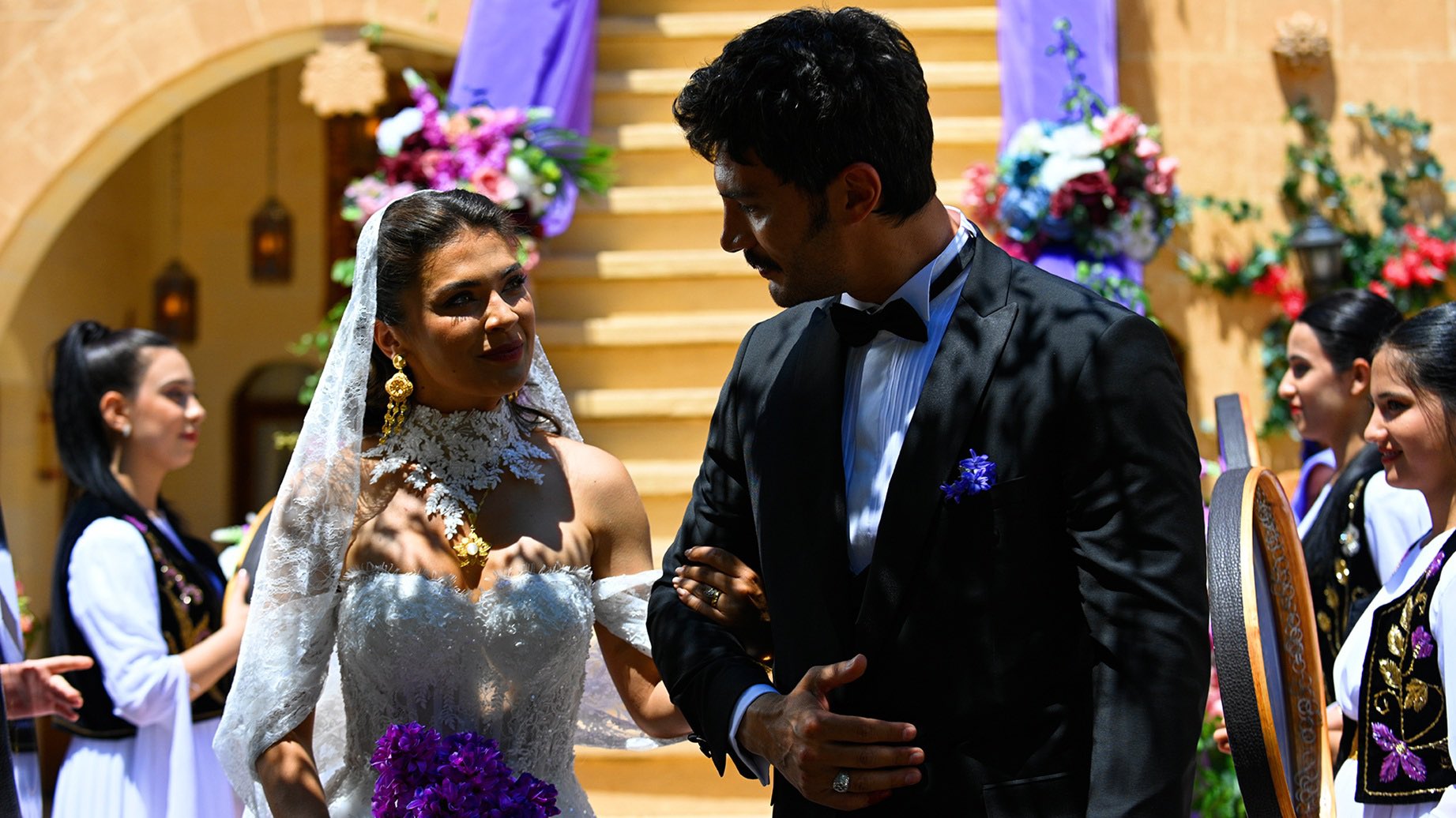 Gallery image 17 for Halef Koklerin Cagrisi Episode 35 Season Finale Preview And Stills