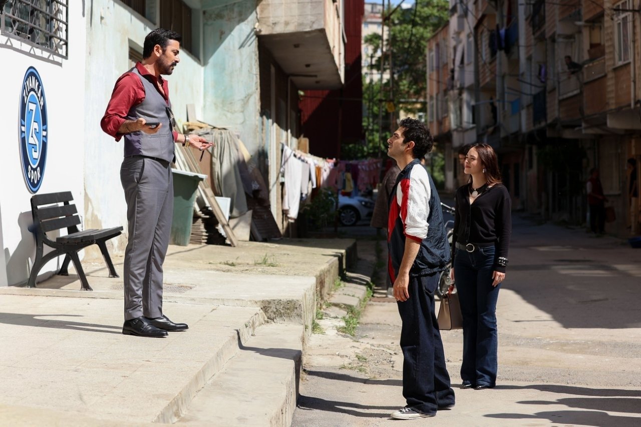 Gallery image 32 for Alti Ustu Istanbul: Football, Dreams, and the Divided Streets of Istanbul
