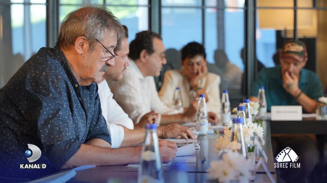 Gallery image 17 for The Official Pictures From The Scrip Reading Of Haysiyet Are Out!