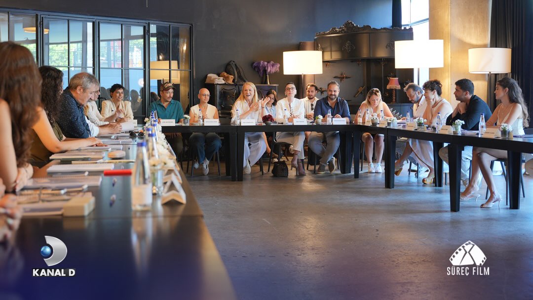 Gallery image 13 for The Official Pictures From The Scrip Reading Of Haysiyet Are Out!