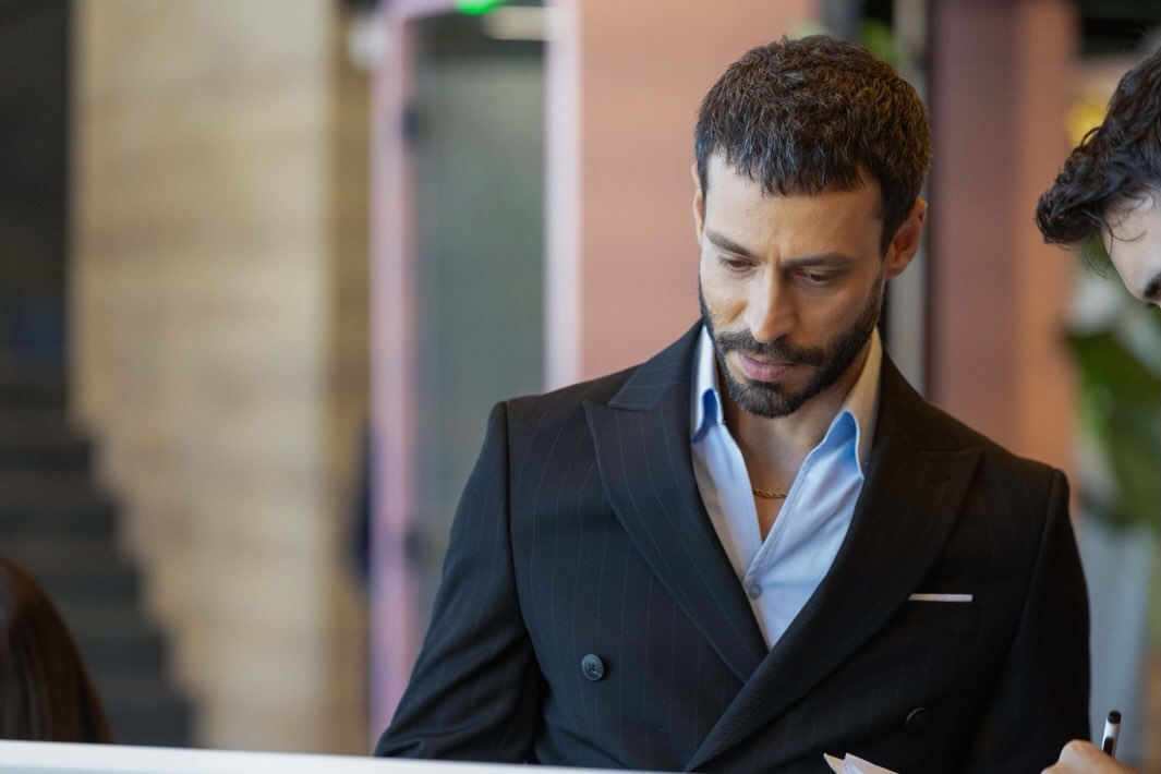 Gallery image 3 for Muhtemel Ask Episode 5 Preview And Stills 