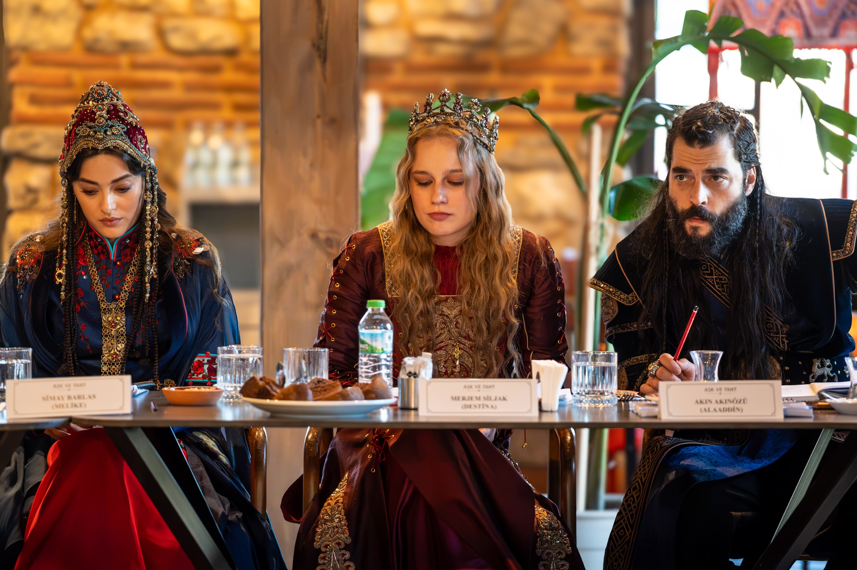 Gallery image 19 for Ask Ve Taht: Script Reading Reflects The Majestic Medieval Grandeur Of The Seljuk Palace