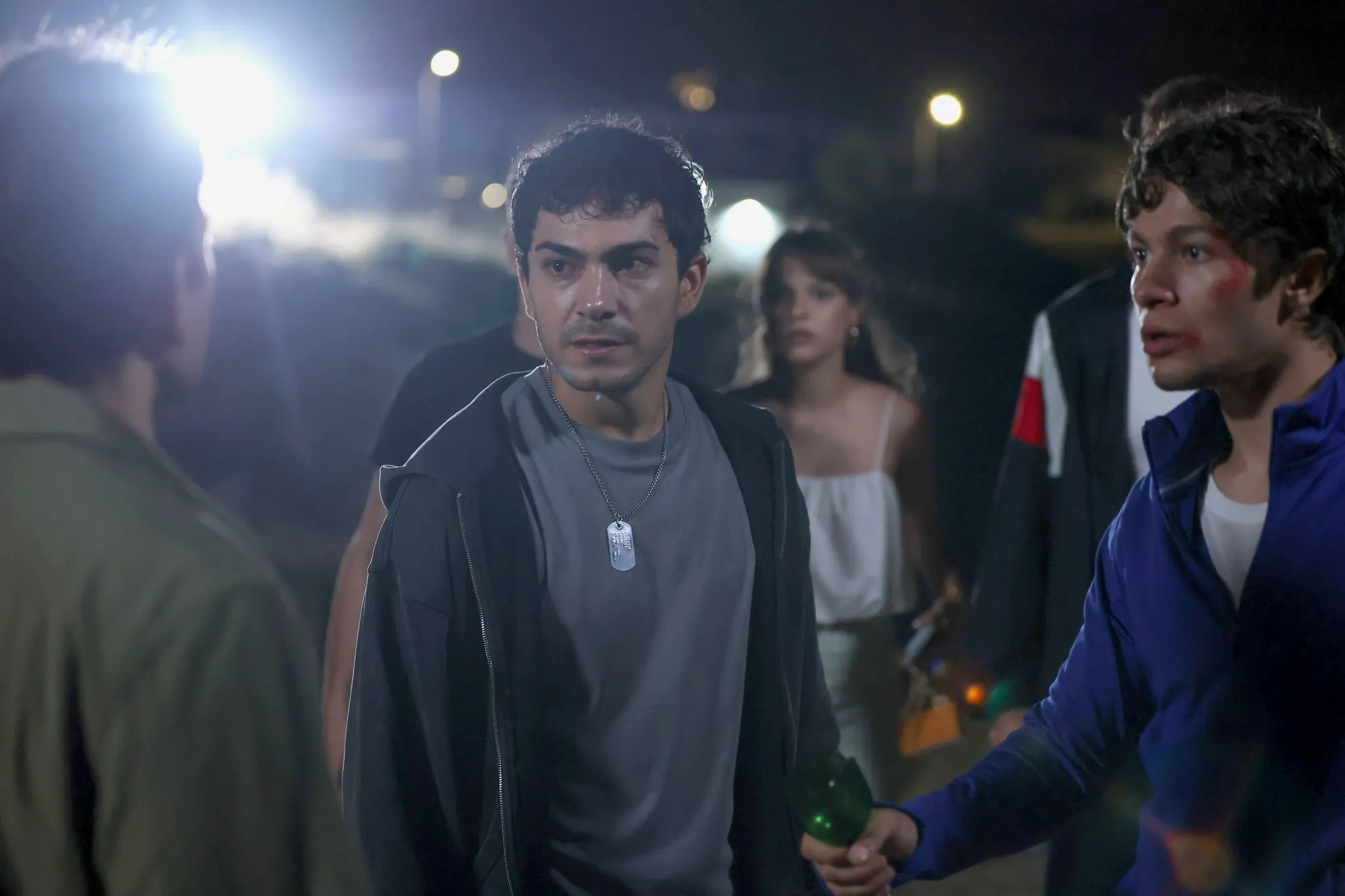Gallery image 5 for Alti Ustu Istanbul Episode 6 Preview And Stills