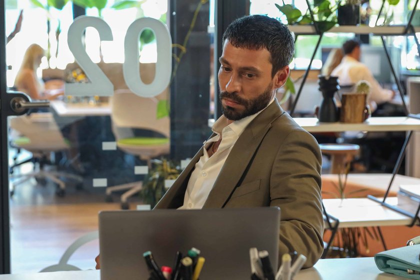 Gallery image 3 for Muhtemel Ask Episode 6 Preview And Stills