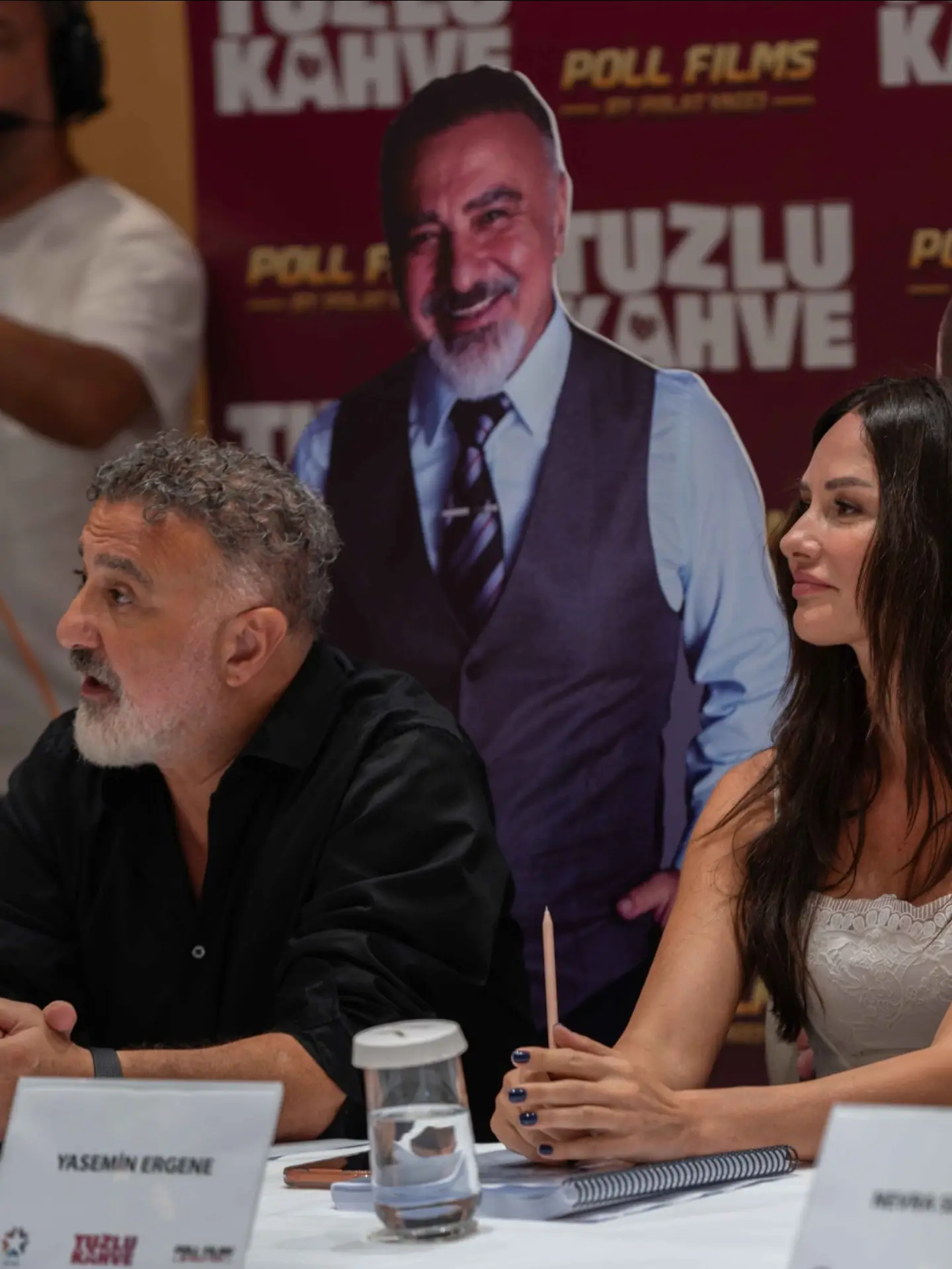 Gallery image 16 for Tuzlu Kahve: Eda Ece and Bugra Gulsoy Team Up for Star TV's New Family Comedy