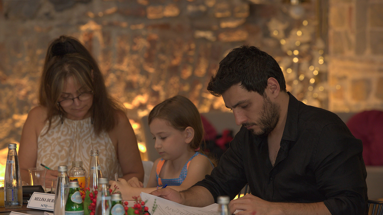 Gallery image 7 for Anne Yarisi: New Cappadocia Drama Featuring Burcu Ozberk And Cihangir Ceyhan