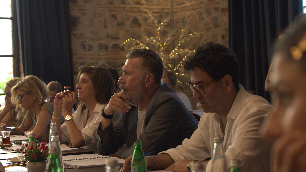 Gallery image 6 for Anne Yarisi: New Cappadocia Drama Featuring Burcu Ozberk And Cihangir Ceyhan